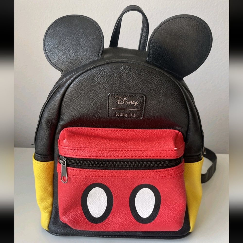 2020 Loungefly Disney Mickey Mouse Shorts Mini Backpack (READ)